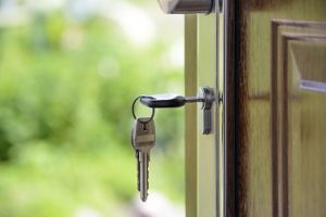 housesharing-and-home-insurance