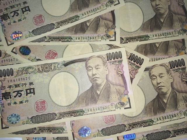 Moody’s improves Japan life outlook to stable