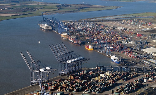 Billions of dollars of imports at risk due to port, supply issues: analysts